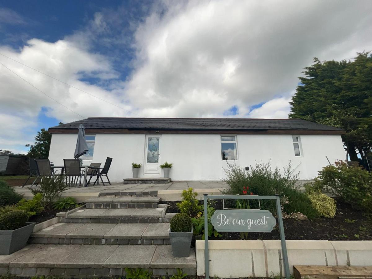 Unique Countryside Stay Dundrod Esterno foto